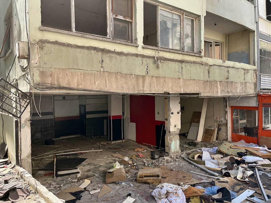 Metruk binada hurda ararken insan iskeleti buldular! Eski doktorun evindeki ürkütücü keşif 5